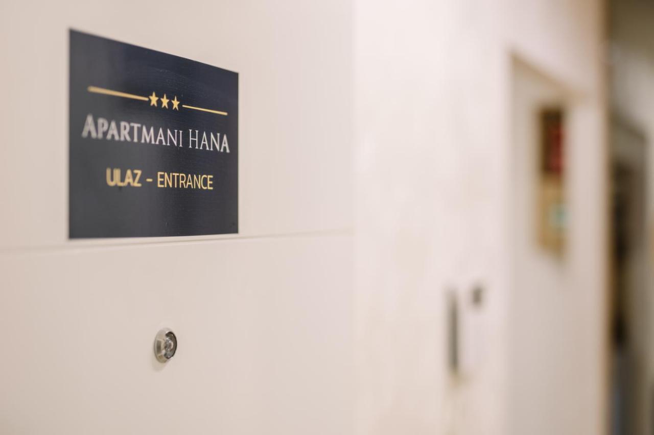 Apartments Hana City Center Ливно Екстериор снимка