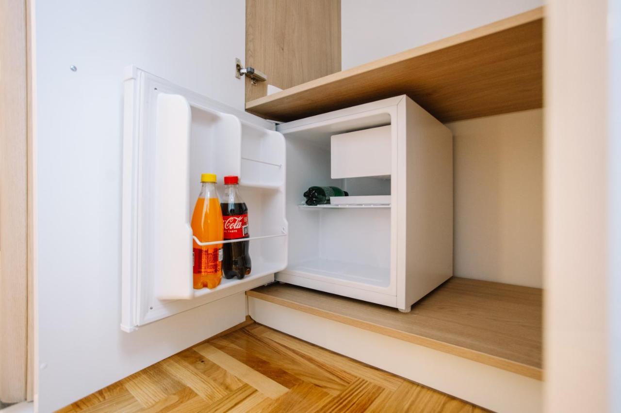 Apartments Hana City Center Ливно Екстериор снимка